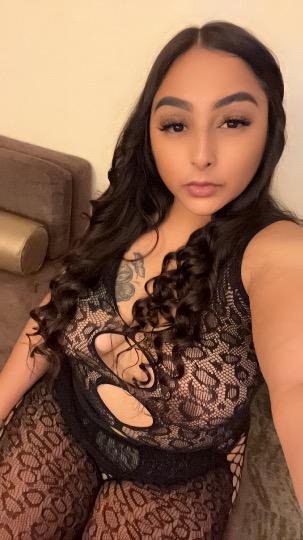 Oaxaca Bust Escort with big boobs brown nipples and black hair and brown native pussy San Francisco #DE1iYABE