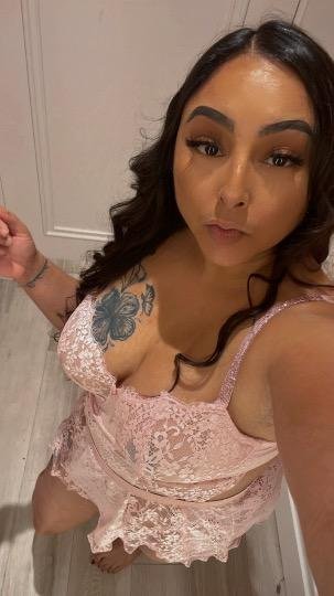 Oaxaca Bust Escort with big boobs brown nipples and black hair and brown native pussy San Francisco #g1HcVkUL